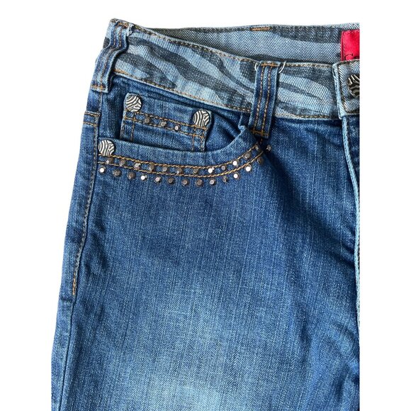 V Christina Y2K Capri Crop Jeans 8 Medium Wash Studded 90s Mobwife Western - Picture 2 of 10